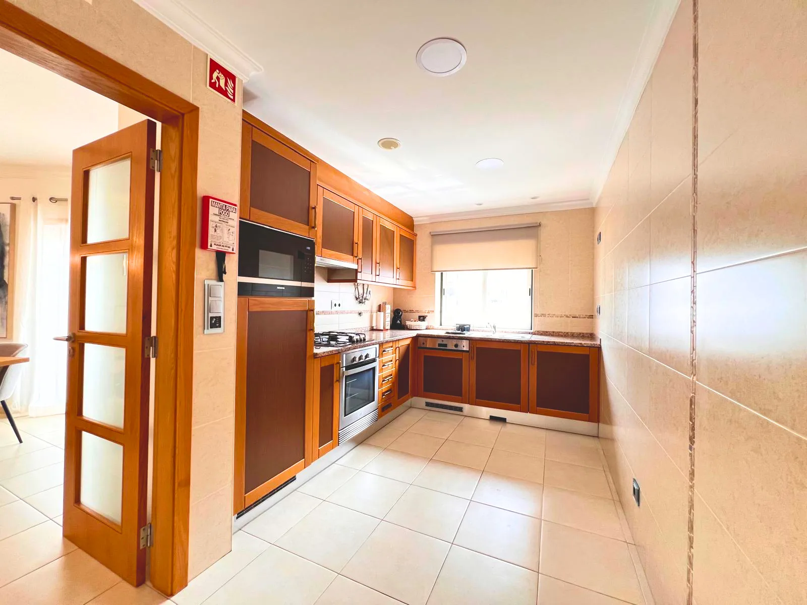 Timeless Beach IV — interior 6